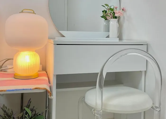 Special Offer!! Arex Line, 2 Min Walk To Dmc, 1 Stop To Hongik University, Travel * Séoul