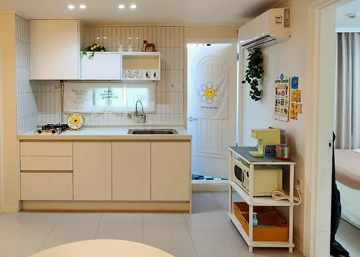 アパート Special Offer!! Arex Line, 2 Min Walk To Dmc, 1 Stop To Hongik University, Travel *