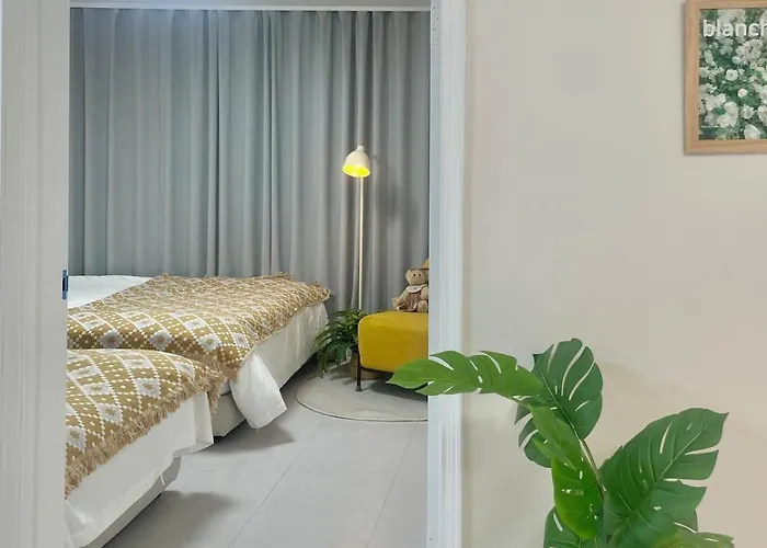 Appartement Special Offer!! Arex Line, 2 Min Walk To Dmc, 1 Stop To Hongik University, Travel